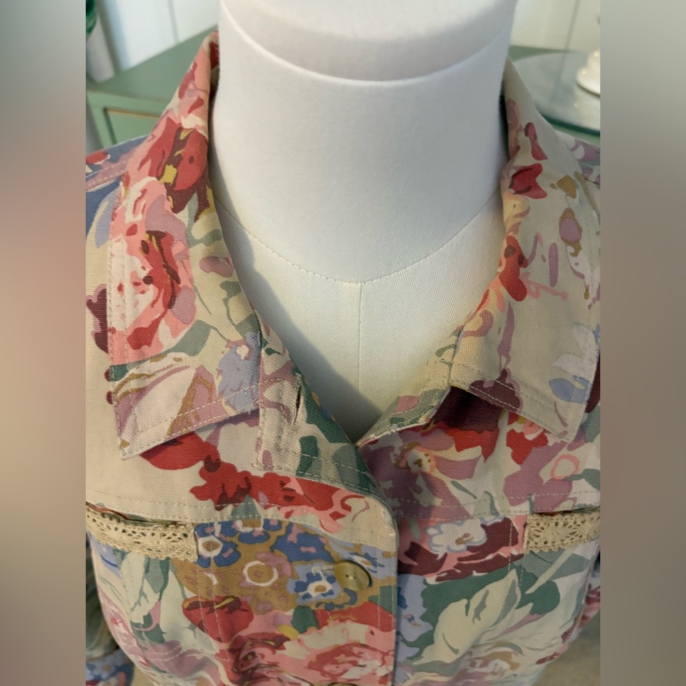 Coldwater Creek Multicolor Floral Cotton Twill Jacket w Crochet Embellishment - Picture 8 of 12